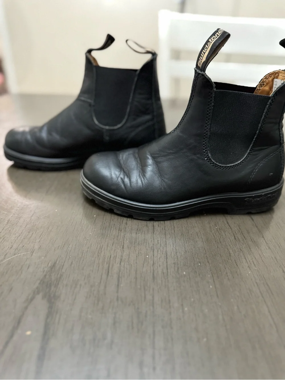 Blundstone Men's Black Leather Chukka Boots size 4.5
